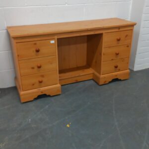 6 drawer pine dressing table