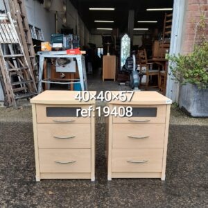 Pair of 3 drawer bedside cabinets 40cm x 40cm x 57cm, Ref:19408