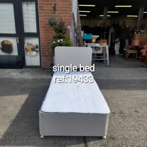 Single divan with headboard storage, Ref:19433