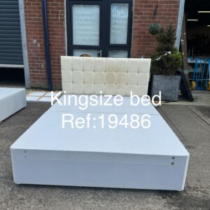 Kingsize divan base with storage and headboard, ref:19486