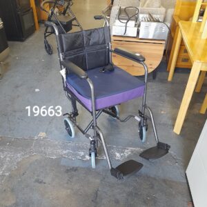 Aidapt lightweight folding wheelchair in good condition, Ref:19663