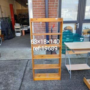 Pine shelving, Ref:19689
