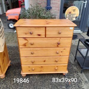 2 over 4 pine chest of drawers 83cm x 39cm x 90cm, Ref:19846