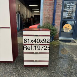 Cream and wood 4 drawer chest 61cm x 40cm x 92cm, Ref:19725